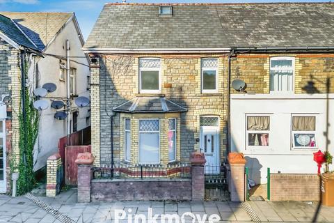 3 bedroom end of terrace house for sale, High Street, Newport NP11