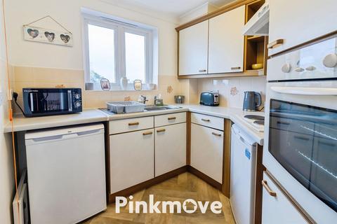 1 bedroom flat for sale, Bassaleg Road, Newport NP20