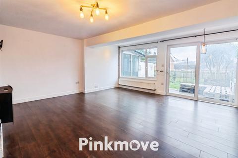 undefined, North Road, Cwmbran NP44