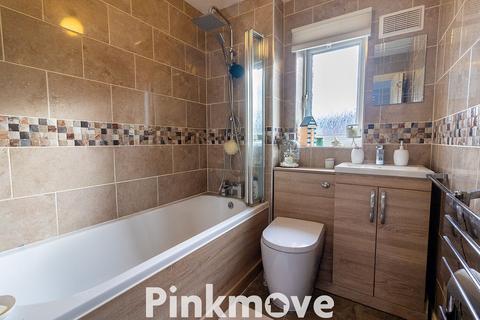 3 bedroom detached house for sale, Gerbera Drive, Newport NP10