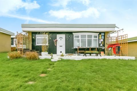 undefined, Fort Road, Lavernock, Penarth