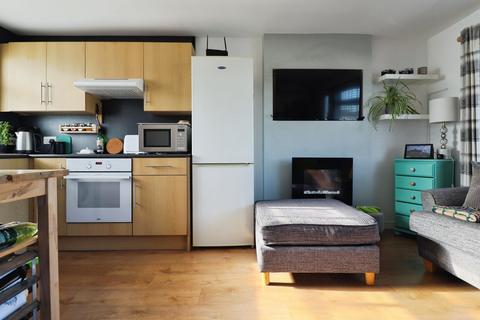 2 bedroom chalet for sale, Fort Road, Lavernock, Penarth