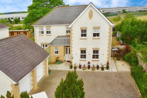 undefined, Cwrt St. Cyres, Penarth
