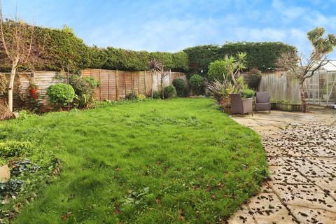 undefined, Cosmeston Drive, Penarth
