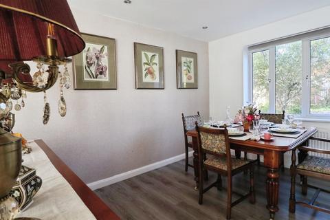 3 bedroom detached house for sale, Allen Close, Old St. Mellons, Cardiff