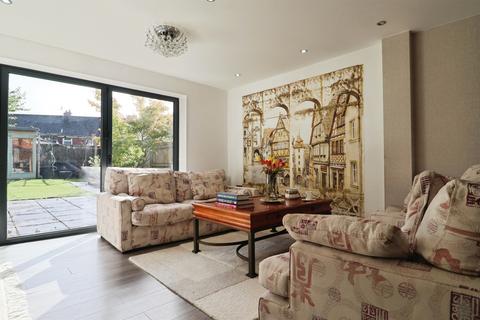 3 bedroom detached house for sale, Allen Close, Old St. Mellons, Cardiff
