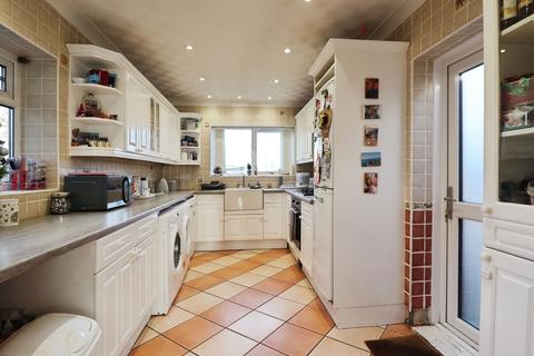 undefined, Instow Place, Llanrumney, Cardiff