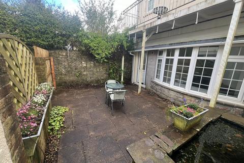 undefined, High Street, Cowbridge