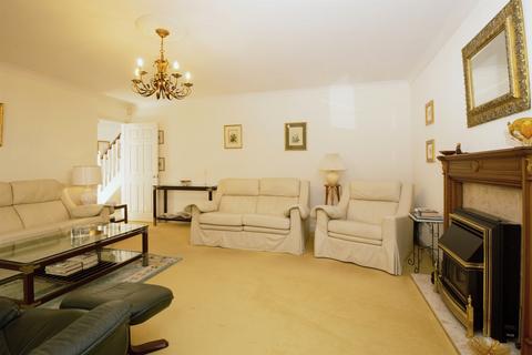 undefined, Clos Ffawydden, Ystradowen, Cowbridge