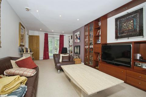 undefined, Barnfield, Llysworney, Cowbridge