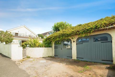 2 bedroom apartment for sale, Seaview Drive, Ogmore-By-Sea