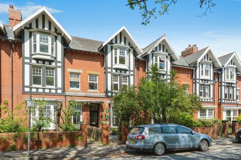 5 bedroom terraced house for sale, De La Beche Road, Sketty, Swansea