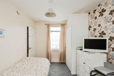 3 bedroom end of terrace house for sale, Meadow Street, Townhill, SWANSEA