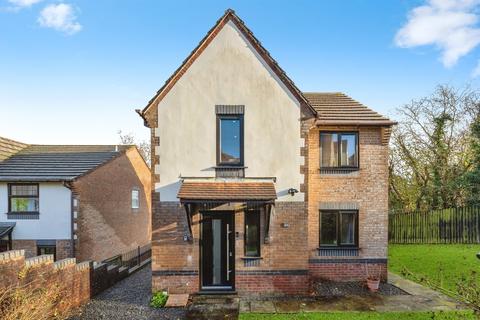 undefined, Ffordd Taliesin, Killay, Swansea
