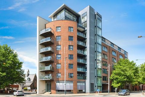2 bedroom apartment for sale, Princess Way, Swansea