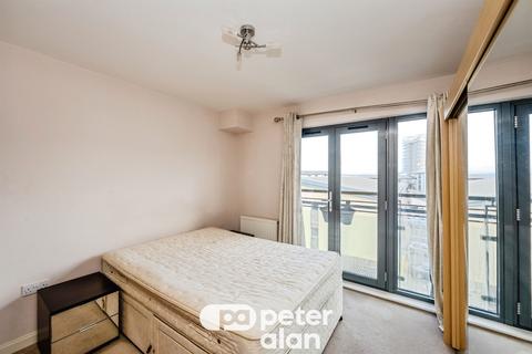 2 bedroom flat for sale, St Margarets Court, Maritime Quarter, Swansea