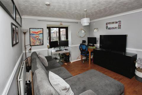 2 bedroom end of terrace house for sale, Manor Chase, Beddau, PONTYPRIDD