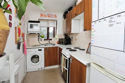 2 bedroom end of terrace house for sale, Manor Chase, Beddau, PONTYPRIDD