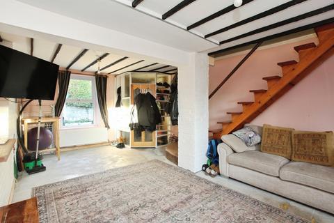 Cross Inn Road, Llantrisant, PONTYCLUN