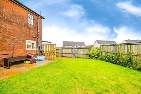 3 bedroom end of terrace house for sale, Willow Road, Llanharry, Pontyclun