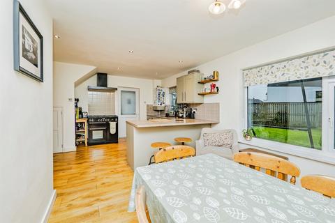 3 bedroom end of terrace house for sale, Willow Road, Llanharry, Pontyclun