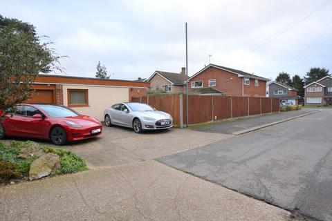 4 bedroom detached house for sale, Albury Drive, Pinner