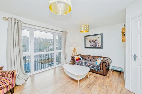 3 bedroom townhouse for sale, Nant Y Dwrgi, Llanharan, PONTYCLUN