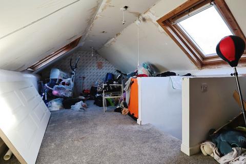 3 bedroom terraced house for sale, Yew Tree Close, Cardiff