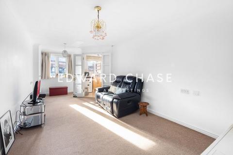 undefined, Heron Court, IG1