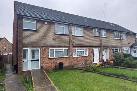 3 bedroom house to rent, Shortlands, Harlington, Hayes