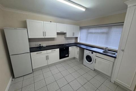 3 bedroom house to rent, Shortlands, Harlington, Hayes