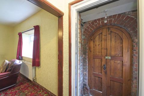 4 bedroom semi-detached house for sale, Liverpool Road, Ormskirk L39