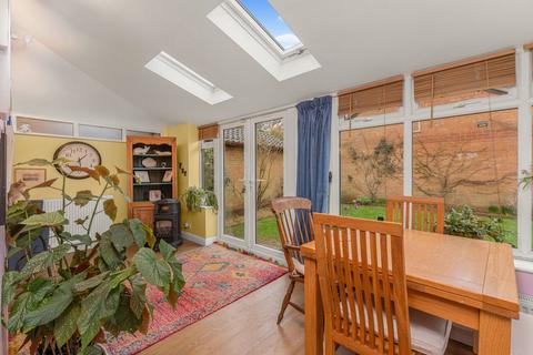 3 bedroom detached house for sale, Mill Close, Banbury OX15