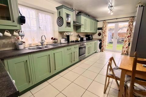undefined, Heol Cae Gurwen, Ammanford SA18