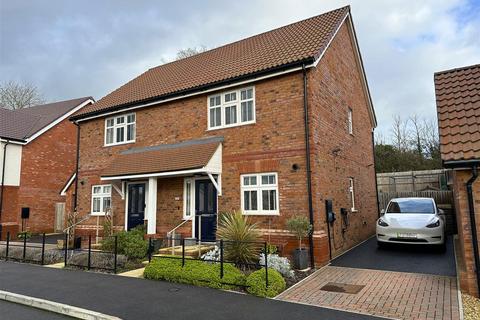 2 bedroom semi-detached house for sale, Threadneedle Street, Patterdown, Chippenham