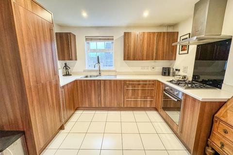 undefined, Rothwell NN14