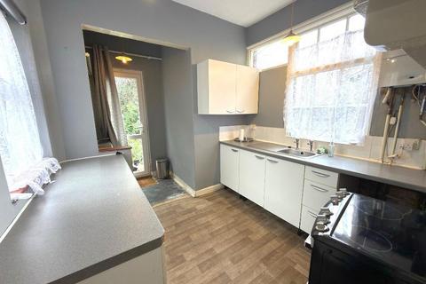 4 bedroom semi-detached house for sale, Dallow, Luton LU1