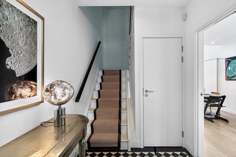 4 bedroom townhouse for sale, Rope Terrace, London, E16