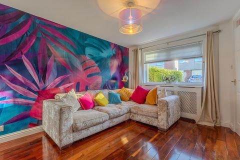 undefined, Pinewood Avenue, Lenzie, G66 4EQ
