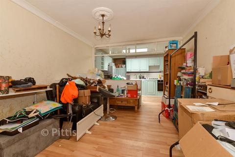 2 bedroom terraced house for sale, George Street, Ryde, Isle of Wight