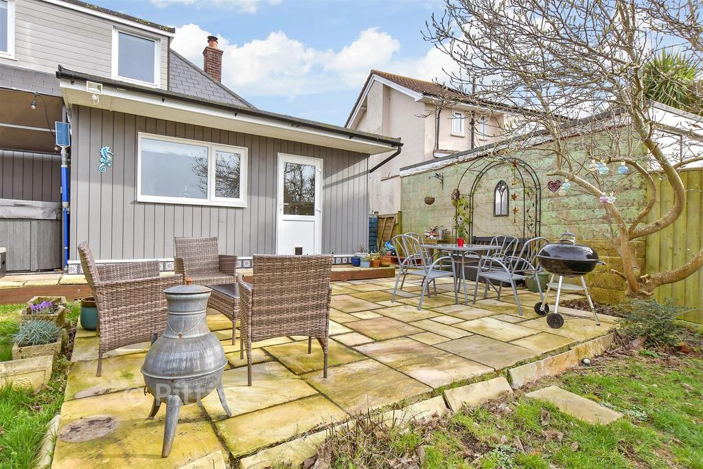 Patio / Decking