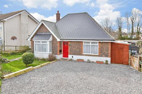 2 bedroom chalet for sale, Araluen Way, Sandown PO36