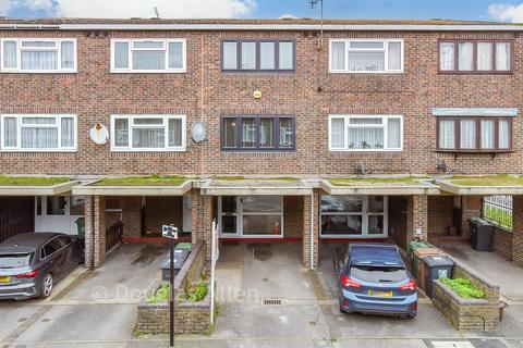 undefined, Gramer Close, London E11