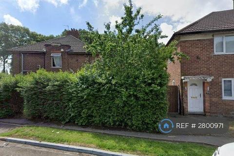 3 bedroom semi-detached house to rent, Weoley Castle Road, Birmingham, B29