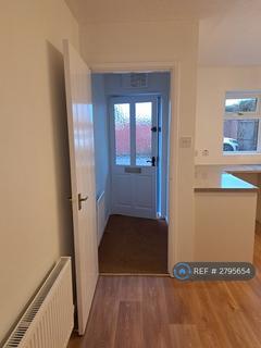 3 bedroom end of terrace house to rent, Rosehip Court, Cheltenham, GL51