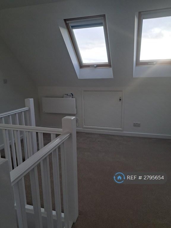 Top Floor Double Bedroom From Toilet