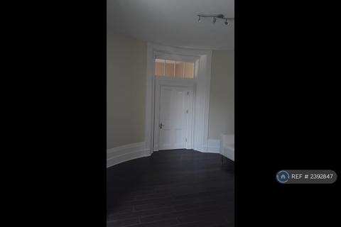 undefined, St Andrews House, Reading, RG30