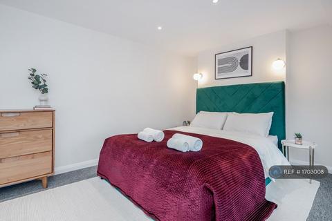 undefined, Rushey Green, London, SE6