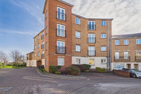 Ulverston, Purfleet-On-Thames, RM19