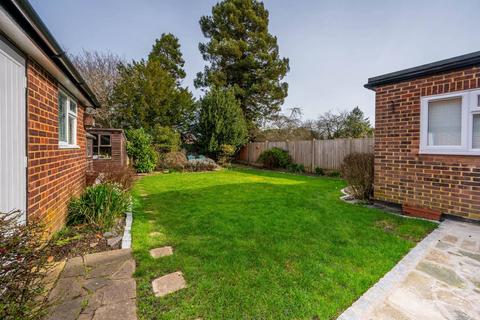 undefined, Kingfield Gardens, Old Woking, Woking, GU22